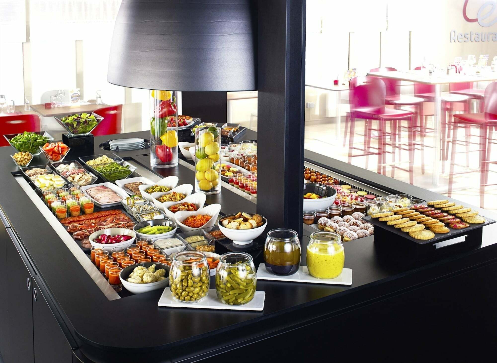 Hotel Restaurant Kyriad De Peronne מראה חיצוני תמונה